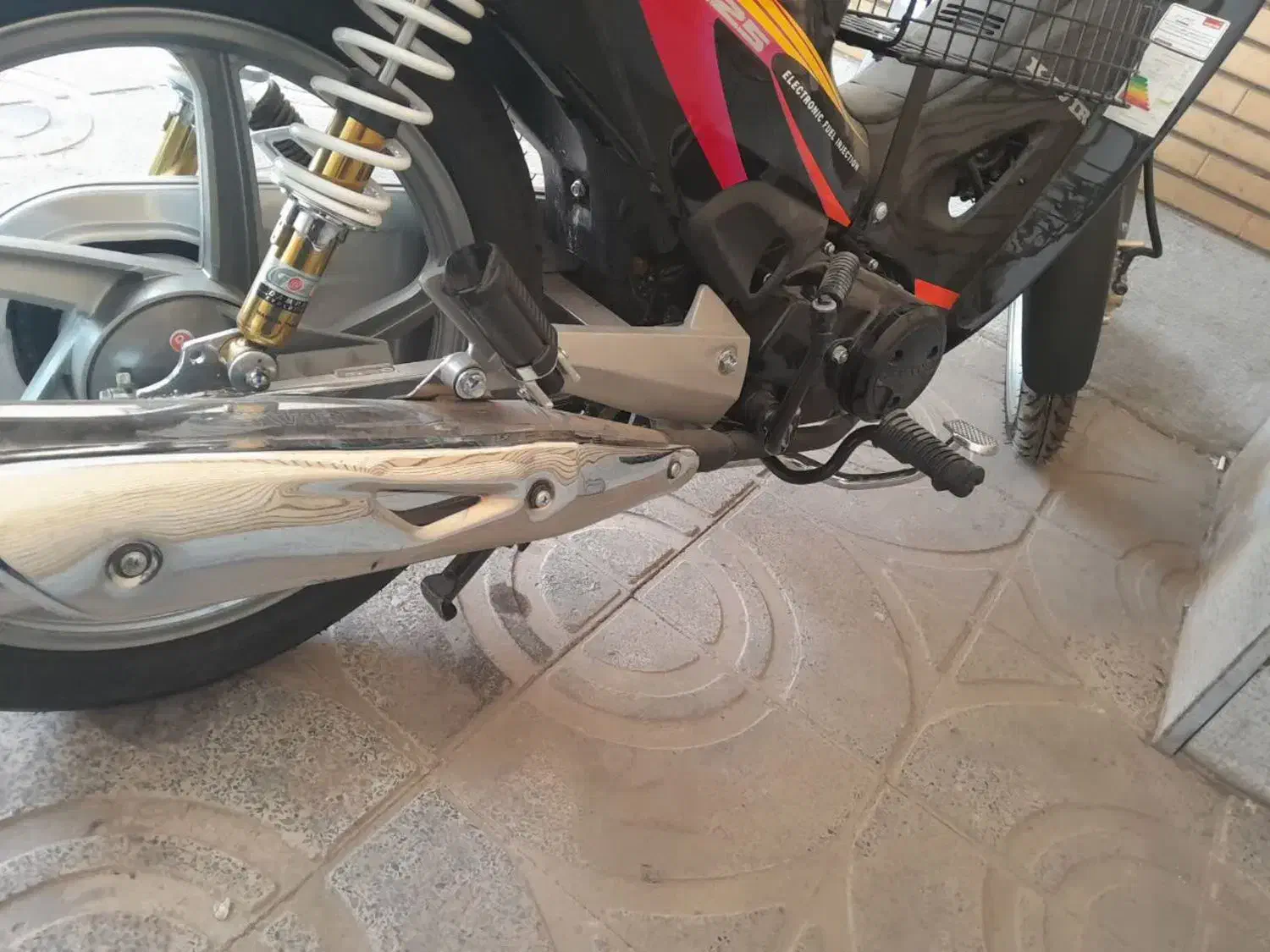 موتورسیکلت کویررادیسون ۱۲۵|موتورسیکلت|اصفهان, ملک‌شهر|دیوار