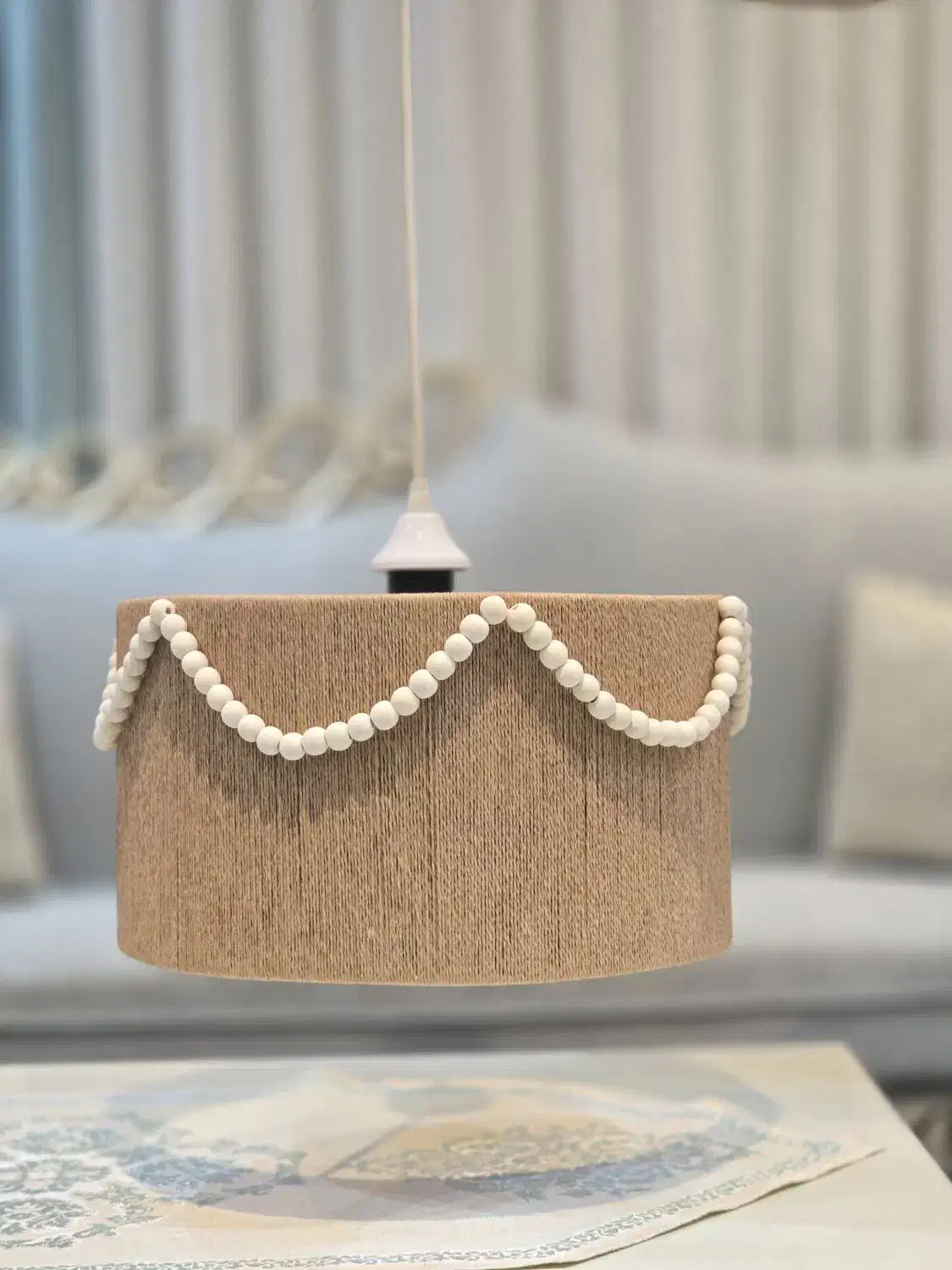 لوستر استوانه رافیا|لوستر و چراغ آویز|رشت, گلباغ نماز|دیوار