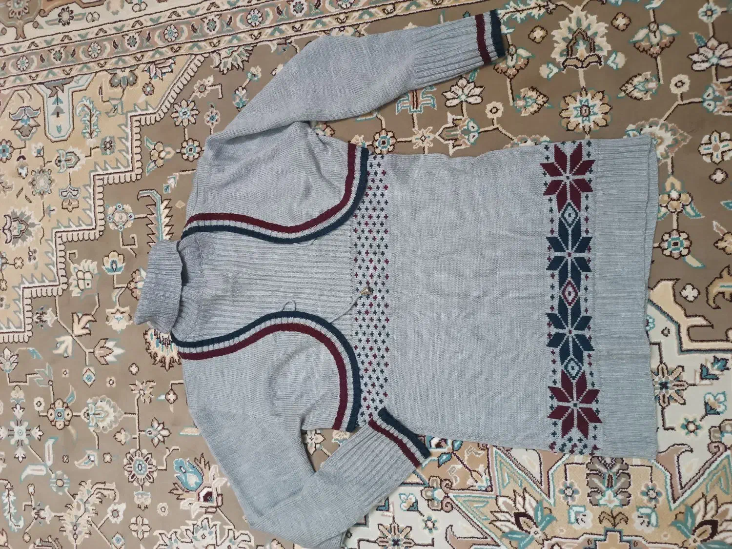 پالتووبافت|لباس|بروجرد, |دیوار