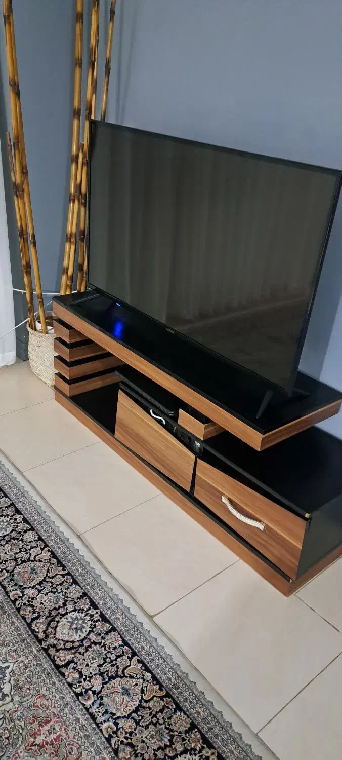 میز تیوی|میز تلویزیون|ماهدشت, |دیوار