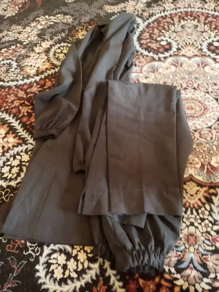 یک دست لباس فرم مدرسه|لباس|ایذه, |دیوار