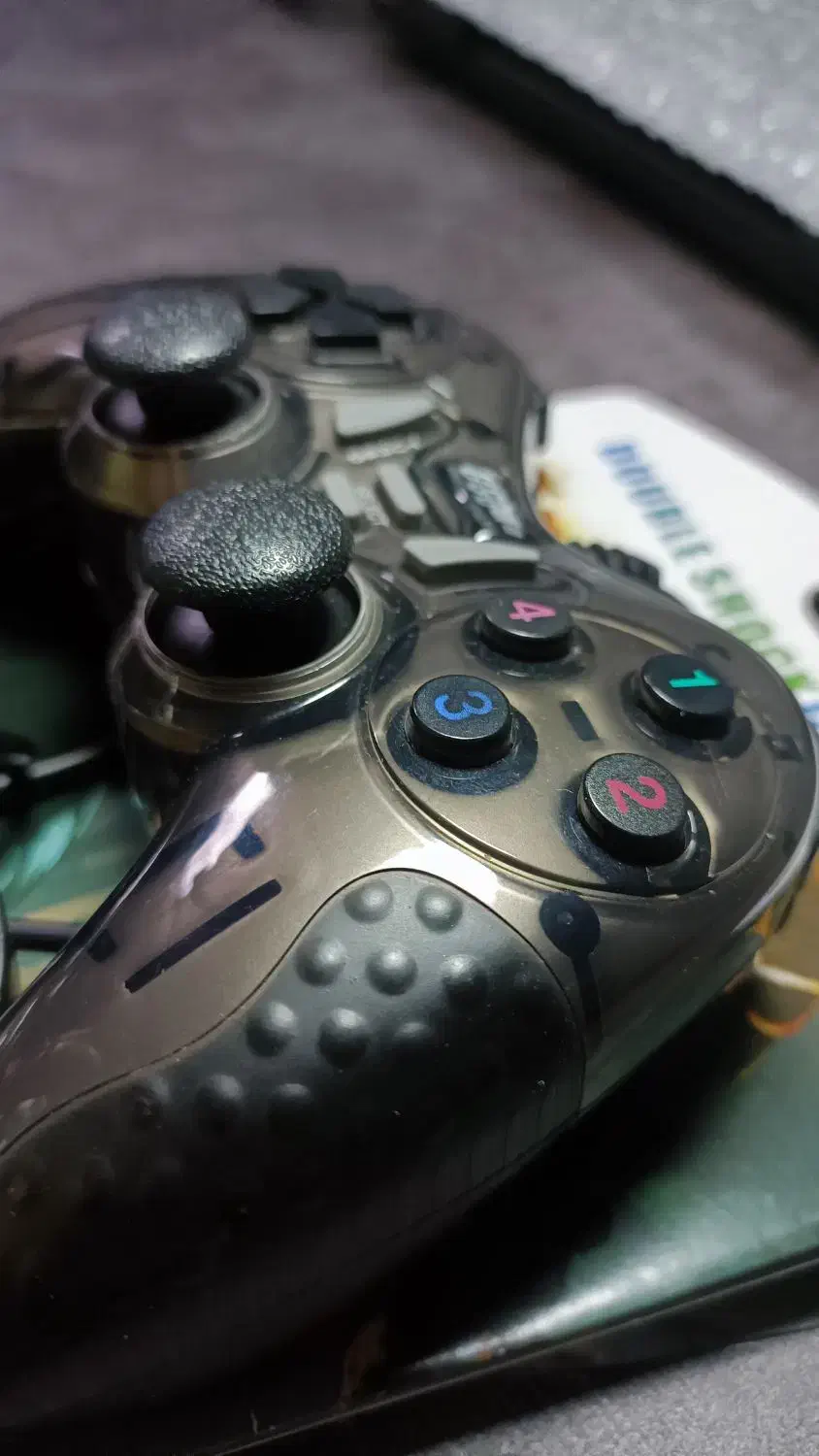 دسته بازی لپ تاپ و کامپیوتر|کنسول، بازی ویدئویی و آنلاین|تربت‌حیدریه, شهرک ولیعصر|دیوار