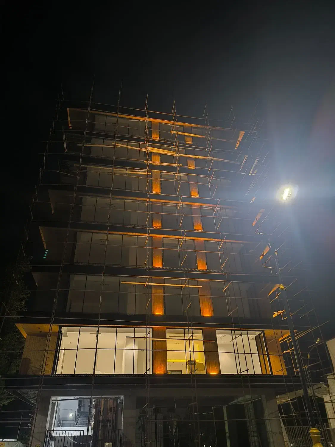 نصب و اجرای نماهای خشک کرتین وال و پنجره|مصالح و تجهیزات ساختمان|تهران, استاد معین|دیوار