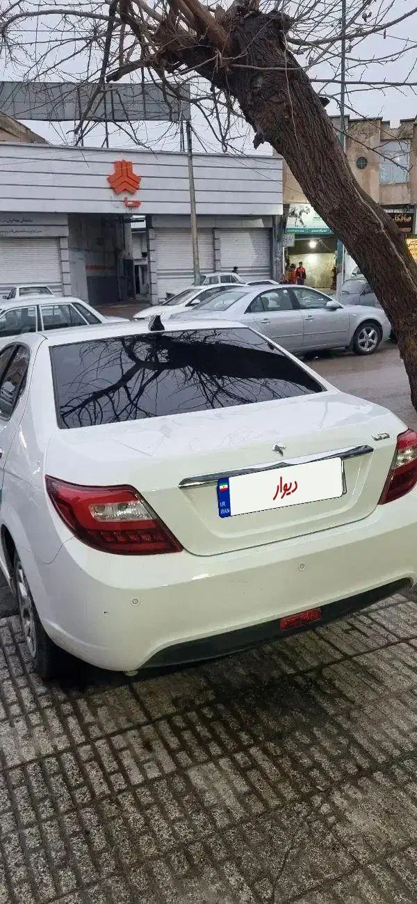 دنا پلاس 5 دنده مدل 1403|خودرو سواری و وانت|کرمانشاه, |دیوار