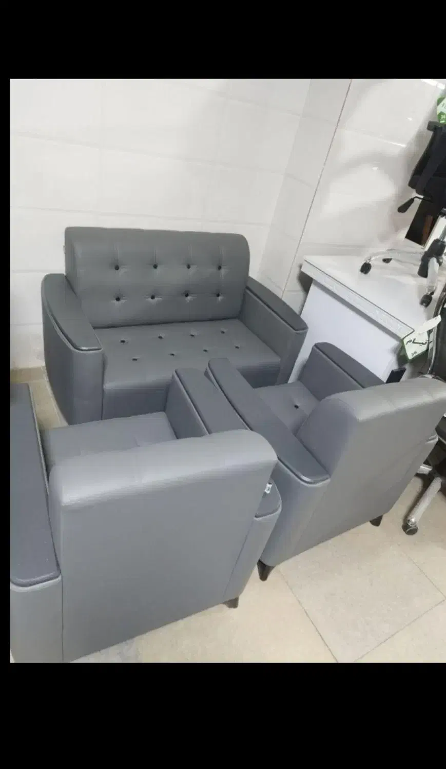 صندلی کد ۹۰۰مدیریتی کنفرانسی کد ۴۵۶۳ میز کمد|مبلمان اداری|کرج, حصارک پایین|دیوار