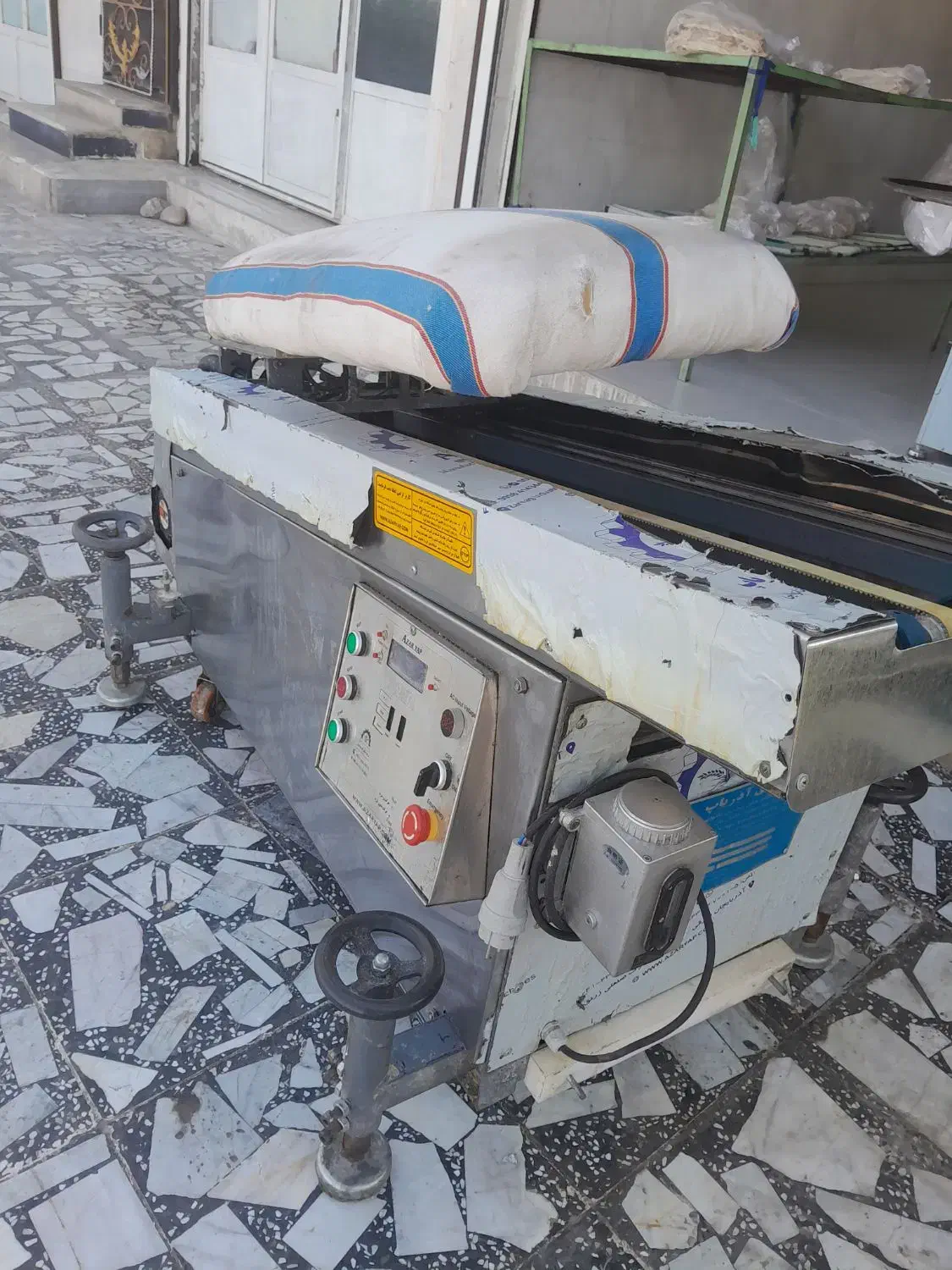 ربات نانوایی آذریاب|ماشین‌آلات صنعتی|باغ ملک, |دیوار