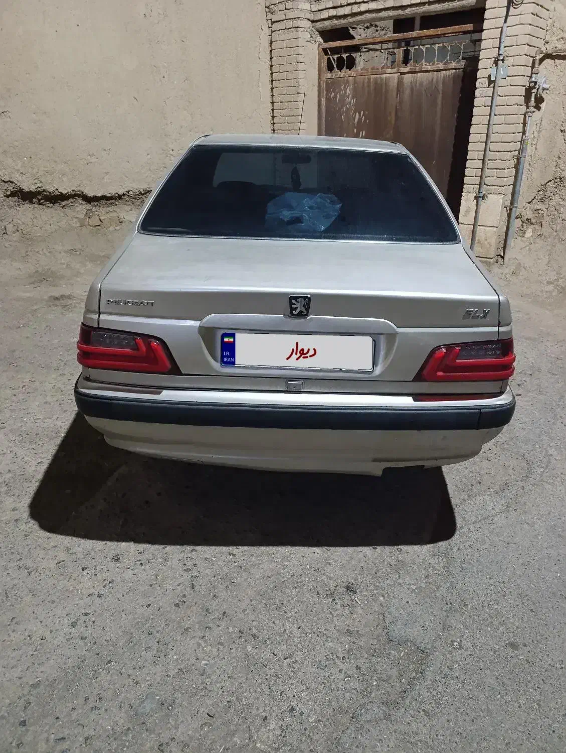 پارسelx82|خودرو سواری و وانت|اردستان, |دیوار