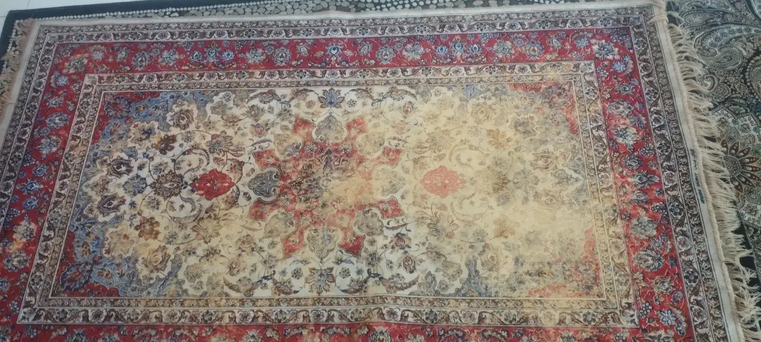 فرش 1.5در2.25کارکرده|فرش|بیرجند, |دیوار