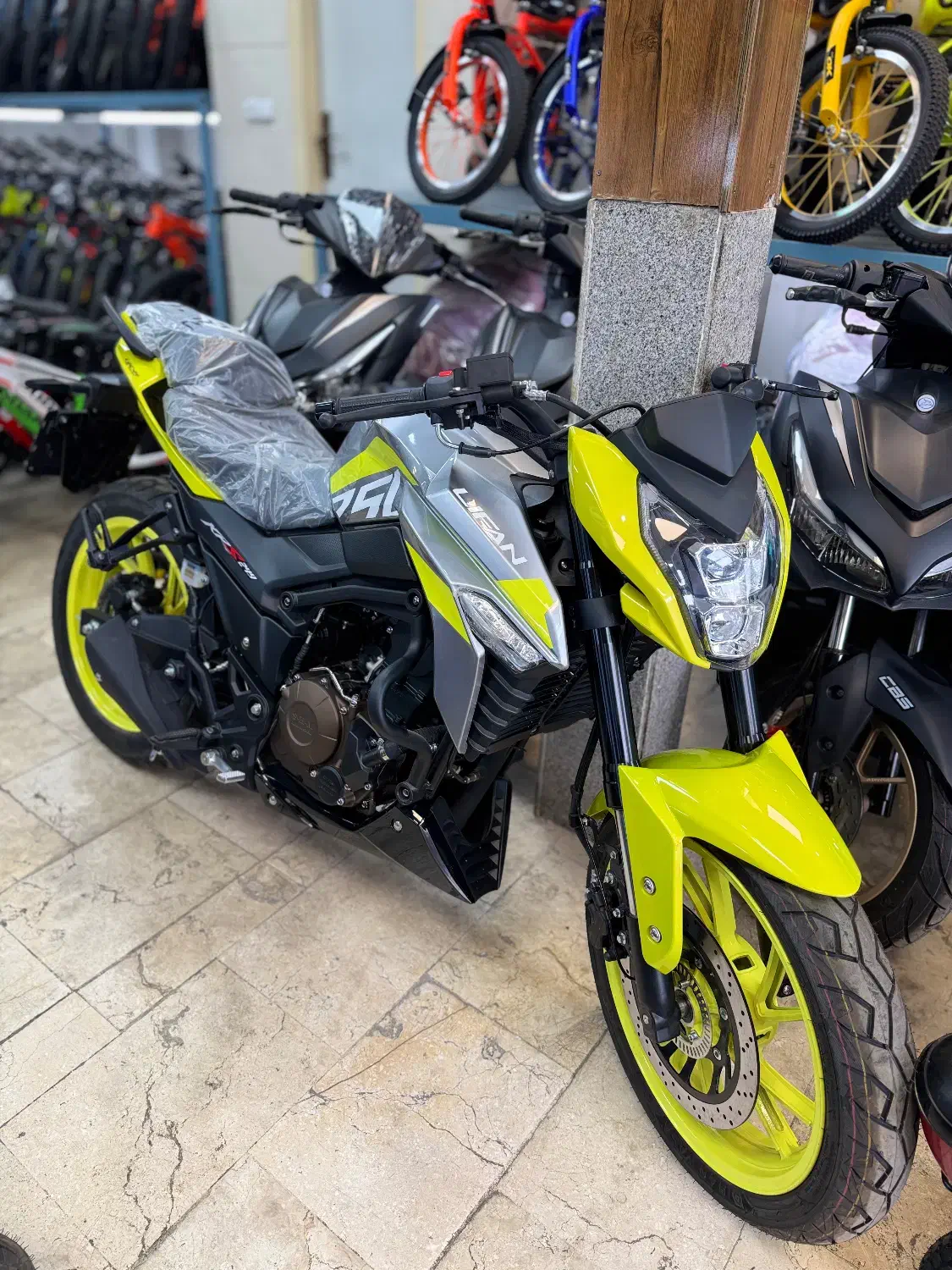 لیفان kps 250 رادیات اب ۶ دنده زیر قیمت فول|موتورسیکلت|تهران, تهرانسر شمالی|دیوار
