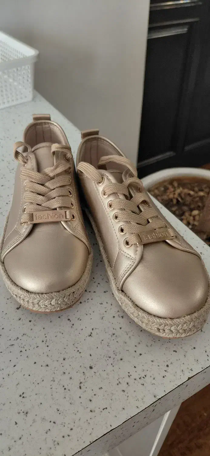 کفش نیم بوت چرم.اره ماکیتا|کیف، کفش، کمربند|تهران, تهرانپارس غربی|دیوار