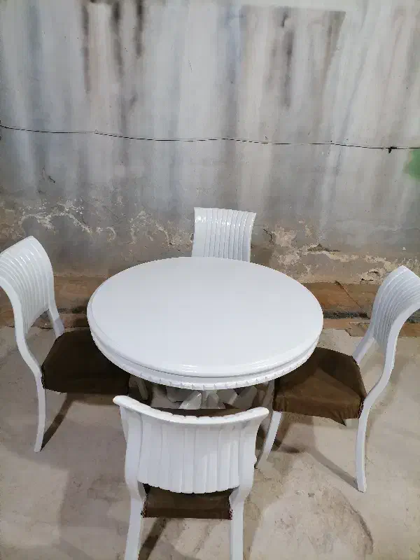 رنگ کاری مصنوعات چوبی|خدمات پیشه و مهارت|قم, دانش|دیوار