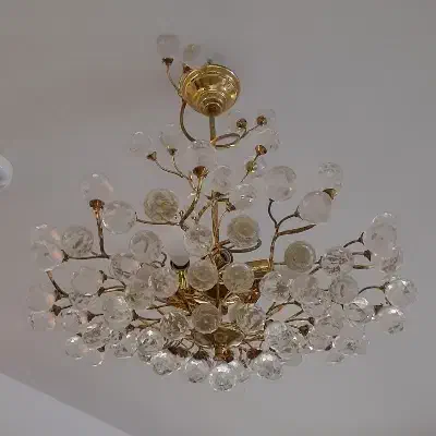 لوستر ۸ شعله|لوستر و چراغ آویز|تهران, خاک سفید|دیوار