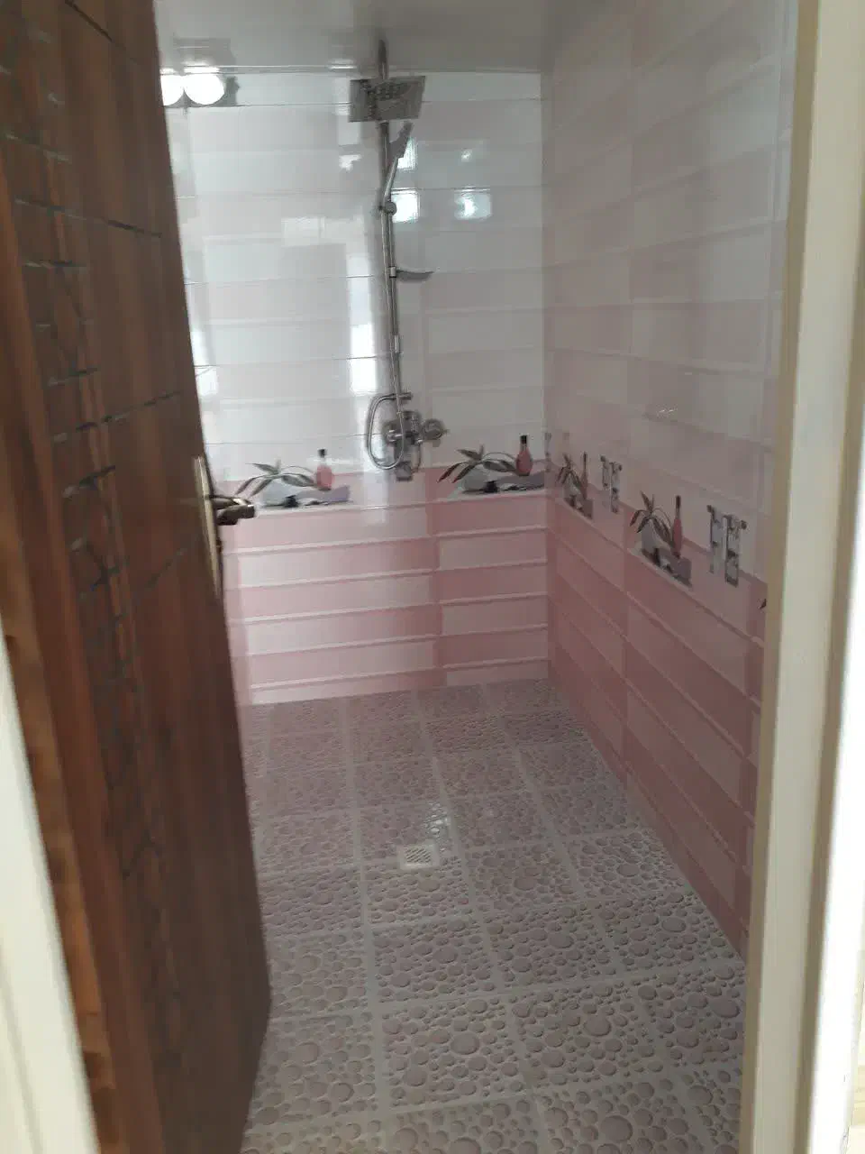 سلام  اجاره منزل مسکونی طبقه دوم|اجارهٔ آپارتمان|اصفهان, قهجاورستان|دیوار