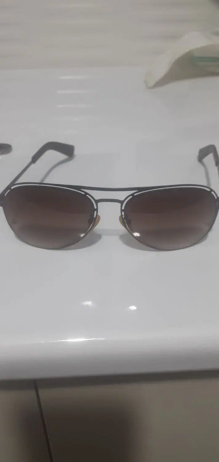 عینک مارک پلیس|زیورآلات و اکسسوری|پاکدشت, حصار امیر|دیوار