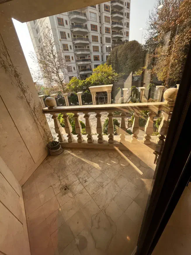 ۲۰۰ متر، فول، کامرانیه