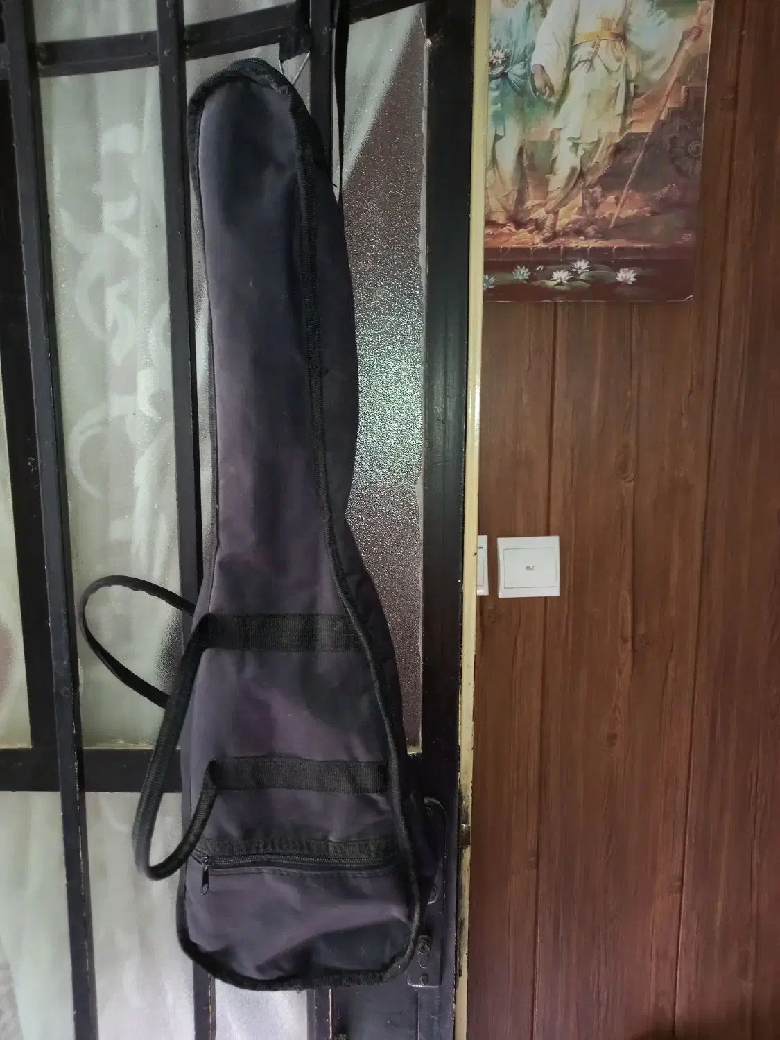 کاور کمونچه|سازهای سنتی|بروجرد, |دیوار