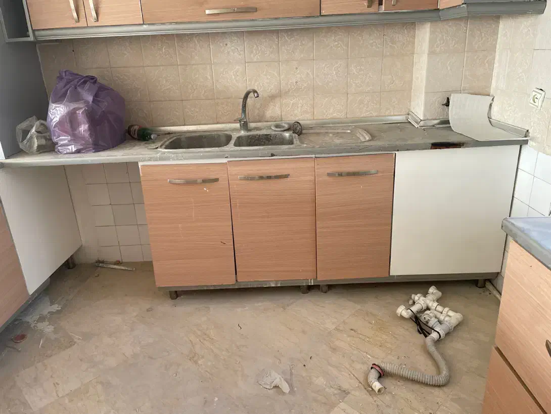 کابینت دست دوم با سینگ و شیر بصورت کامل|مصالح و تجهیزات ساختمان|تهران, سازمان آب|دیوار