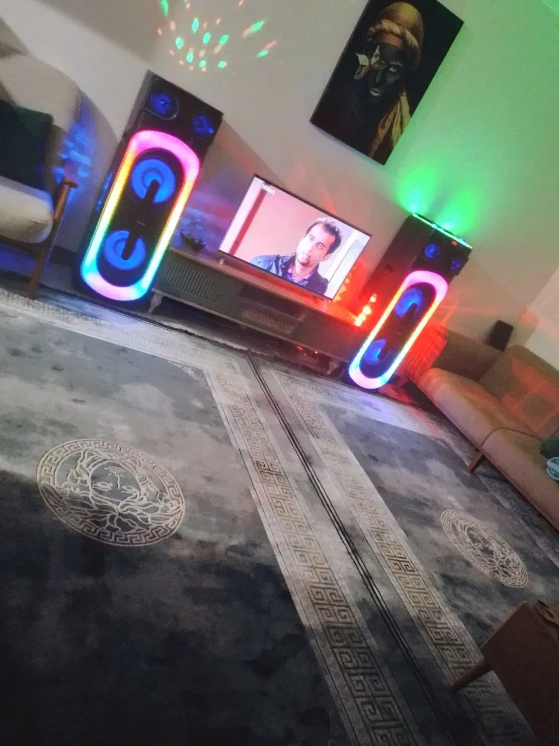 نو یکماهه خریداری شده کیفیت صدا خوب|سیستم صوتی خانگی|چهارباغ, |دیوار