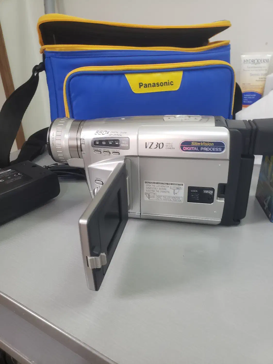 دوربین پاناسونیک اصل ژاپن|دوربین عکاسی و فیلمبرداری|اصفهان, ملکشهر|دیوار