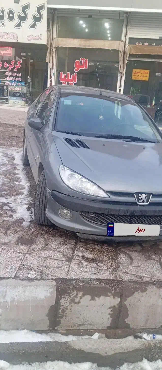 206وی8|خودرو سواری و وانت|زنجان, |دیوار