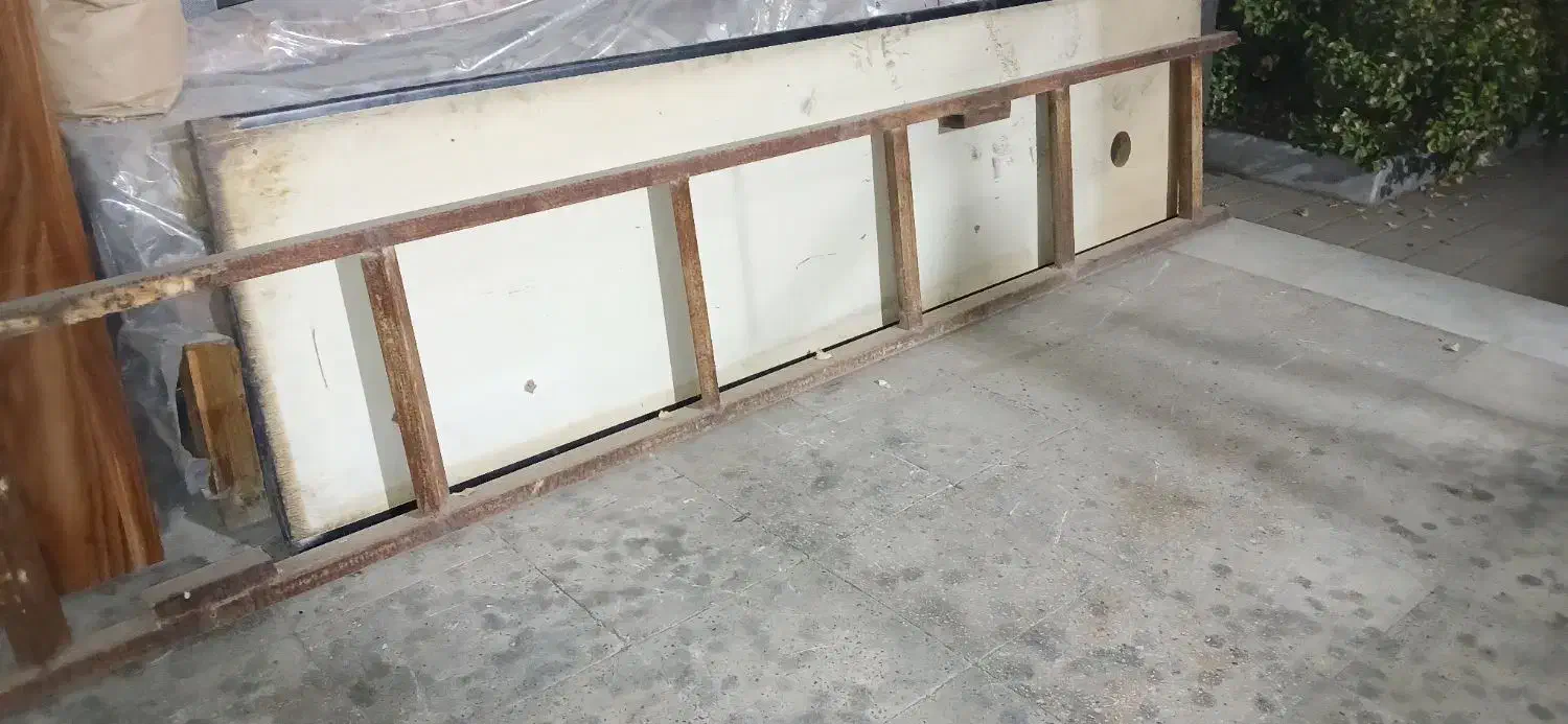 نردبان اهنی ارتفاع ۳۳۰|مصالح و تجهیزات ساختمان|تهران, شهرک هما|دیوار