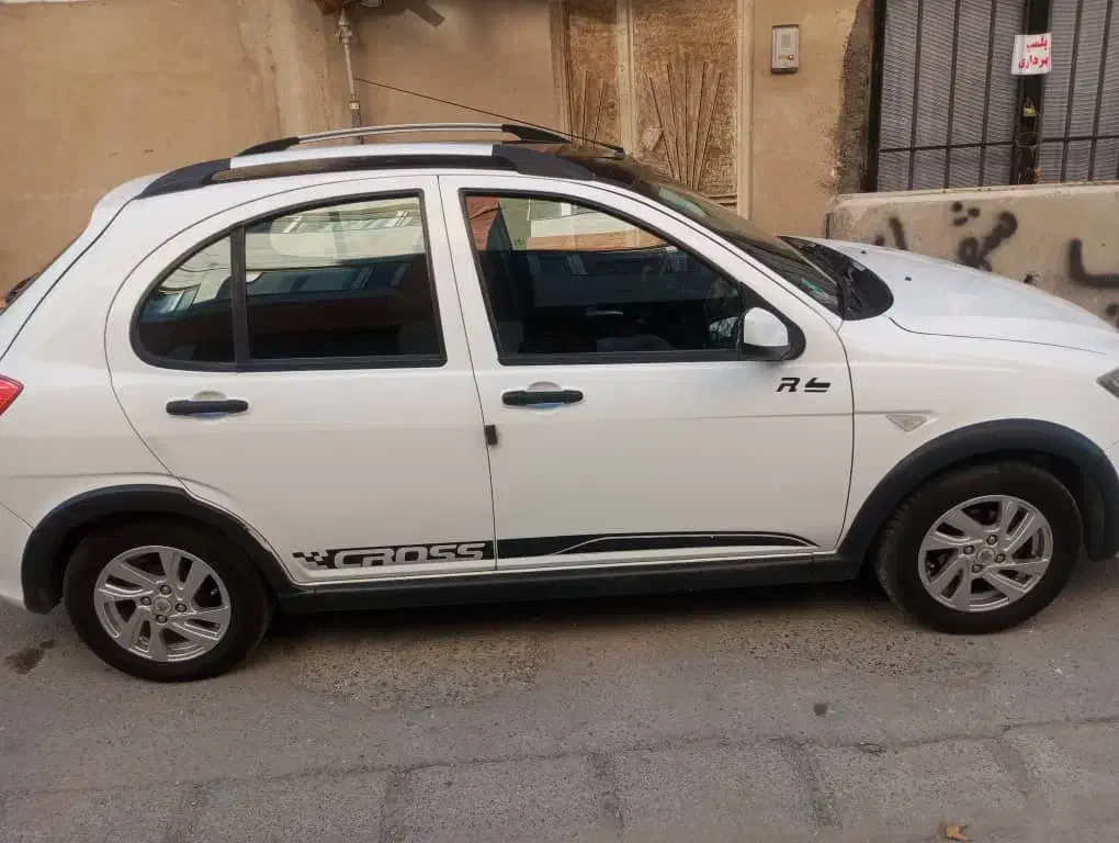 کوییک r مدل ۹۹ بی رنگ بی ضربه کم کار|خودرو سواری و وانت|قروه, |دیوار