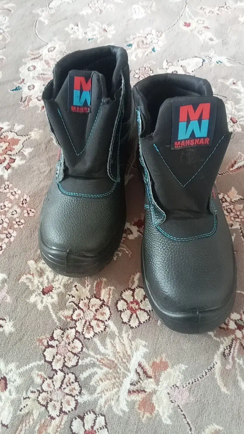 کفش ایمنی|کیف، کفش، کمربند|اردبیل, |دیوار