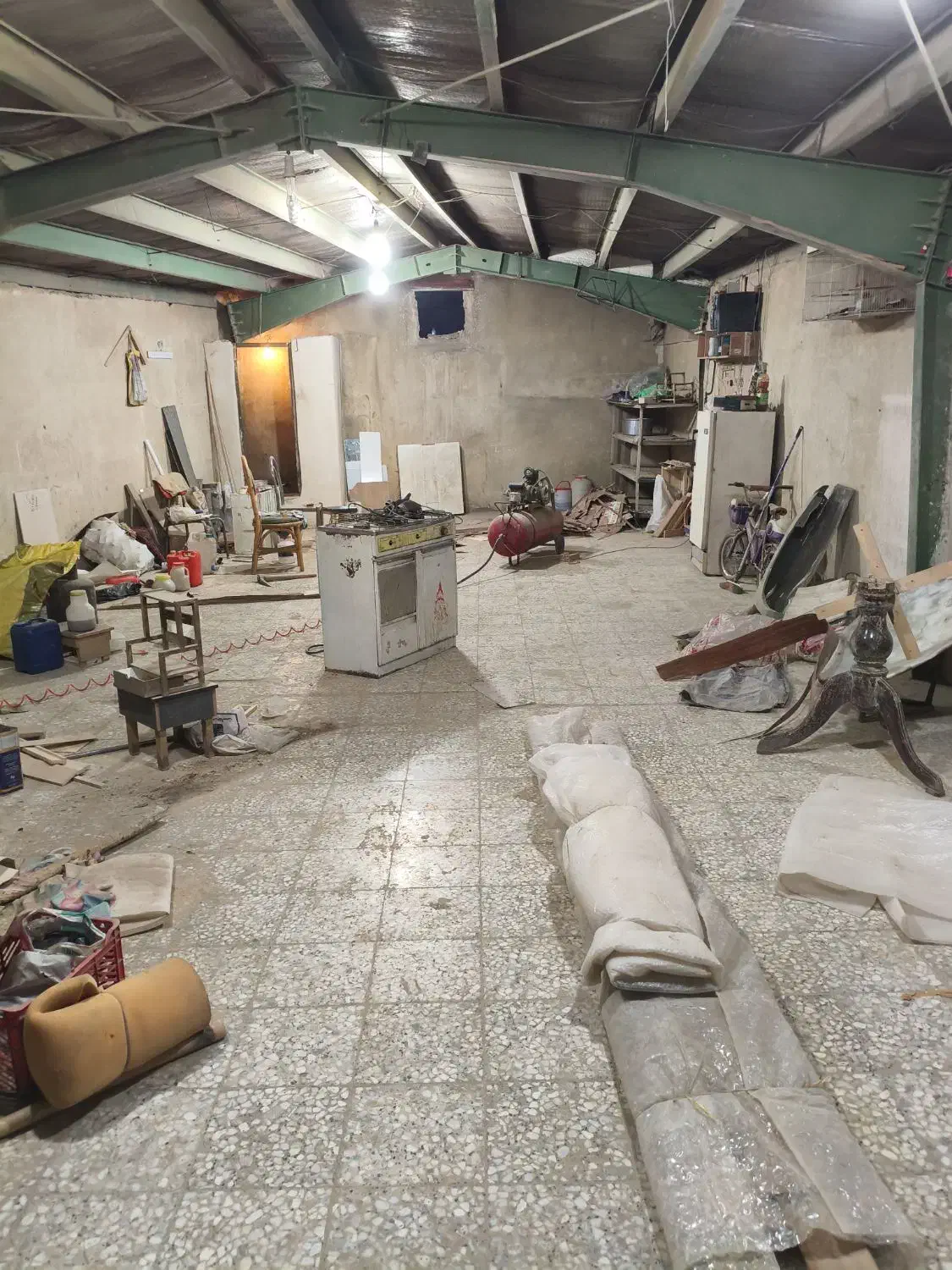 اجاره کارگاه // ۱۰۰ متری // کامیونداران بومهن|اجارهٔ دفتر صنعتی، کشاورزی، تجاری|بومهن, |دیوار