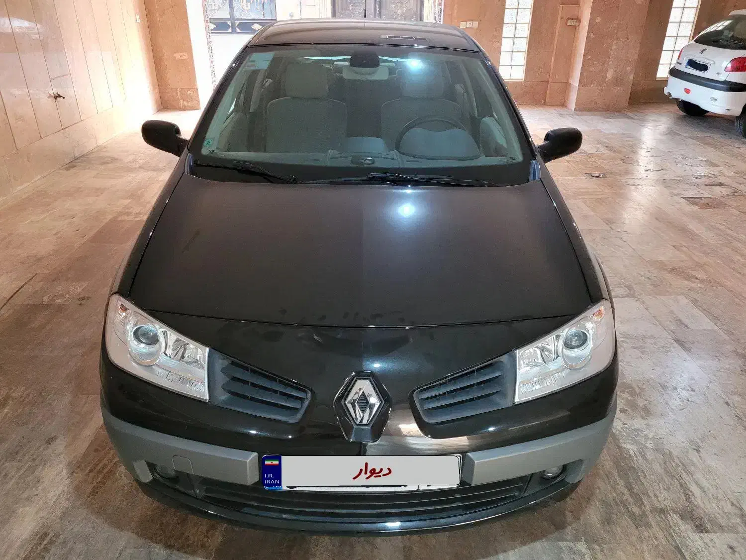 مگان مشکی تشریفاتی صفر|خودرو سواری و وانت|تهران, شهرک غرب|دیوار