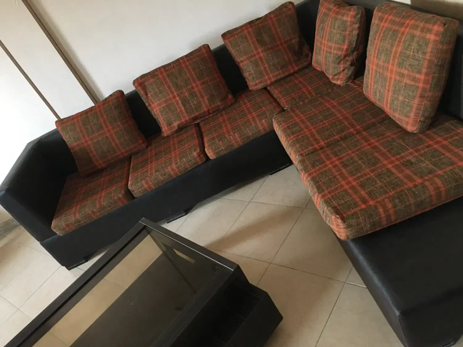 مبل ال با جلو مبلی|مبلمان خانگی و میز عسلی|شیراز, انجیره|دیوار