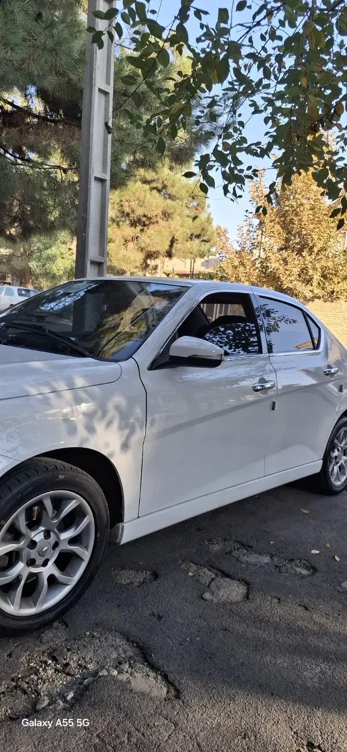 دنا پلاس دنده ای توربو. مدل 1402|خودرو سواری و وانت|ارومیه, |دیوار