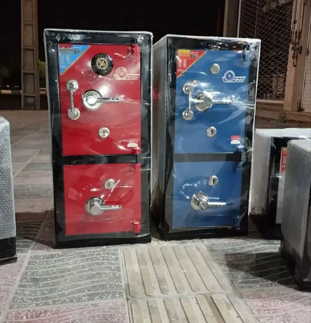 گاوصندوق 102 شرکتی گاو صندوق|ابزارآلات|کاشان, درب یلان|دیوار