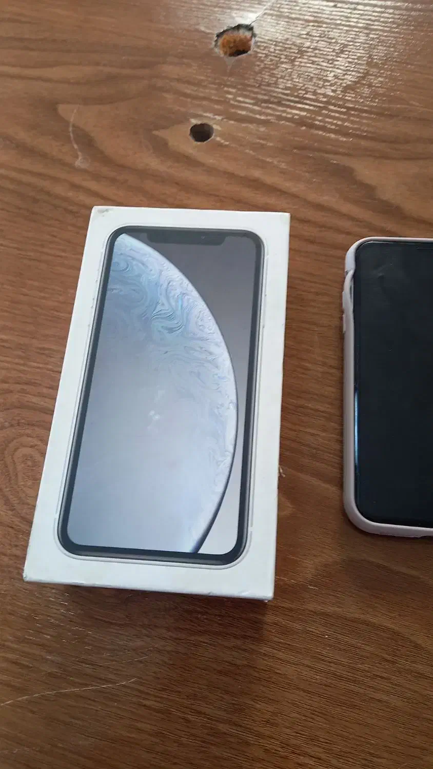 گوشی ایفون xr|موبایل|رباط‌کریم, کیکاور|دیوار