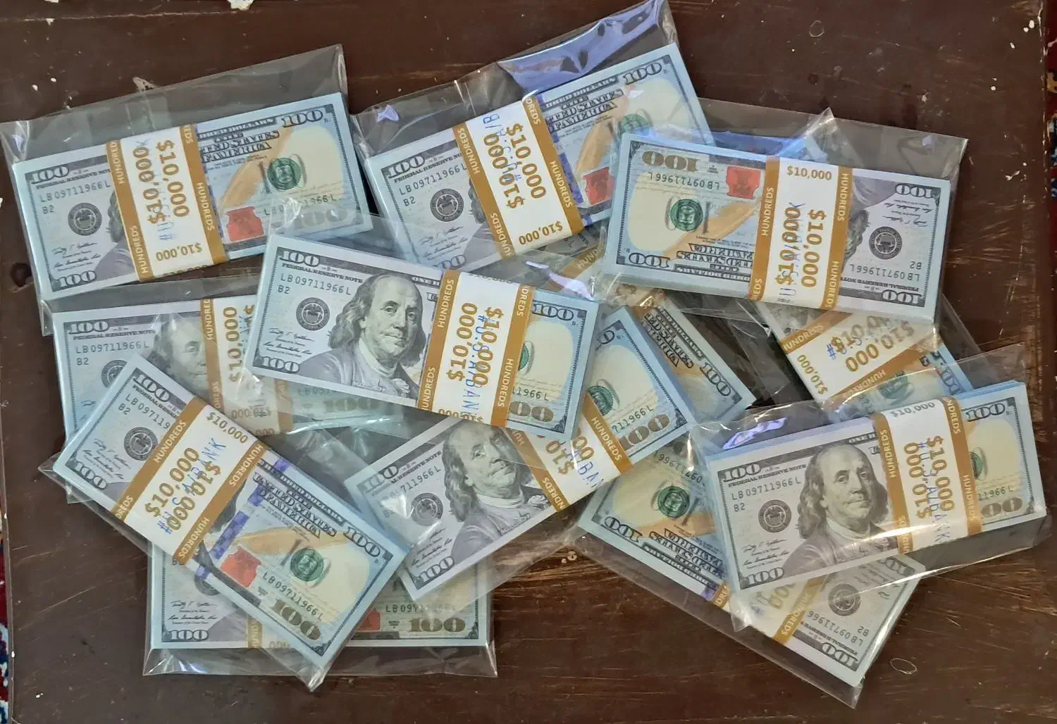 دلار فقط عمده جینی ۱۲ تایی جدید بلاگری سینمایی|کلکسیون سکه، تمبر، اسکناس|تهران, فردوسی|دیوار