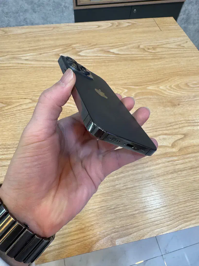 13 pro 256 LLa|موبایل|کرج, اصفهانیها|دیوار