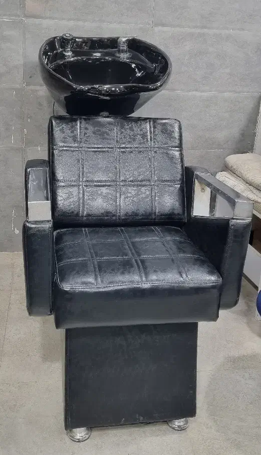 سرشور رنگ مو آرایشگاهی کاسه متحرک|آرایشگاه و سالن‌های زیبایی|کرمان, |دیوار