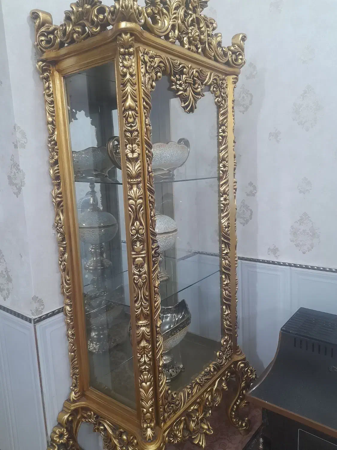 بوفه در حد جهیزیه|بوفه، ویترین، کنسول|مشگین شهر, |دیوار