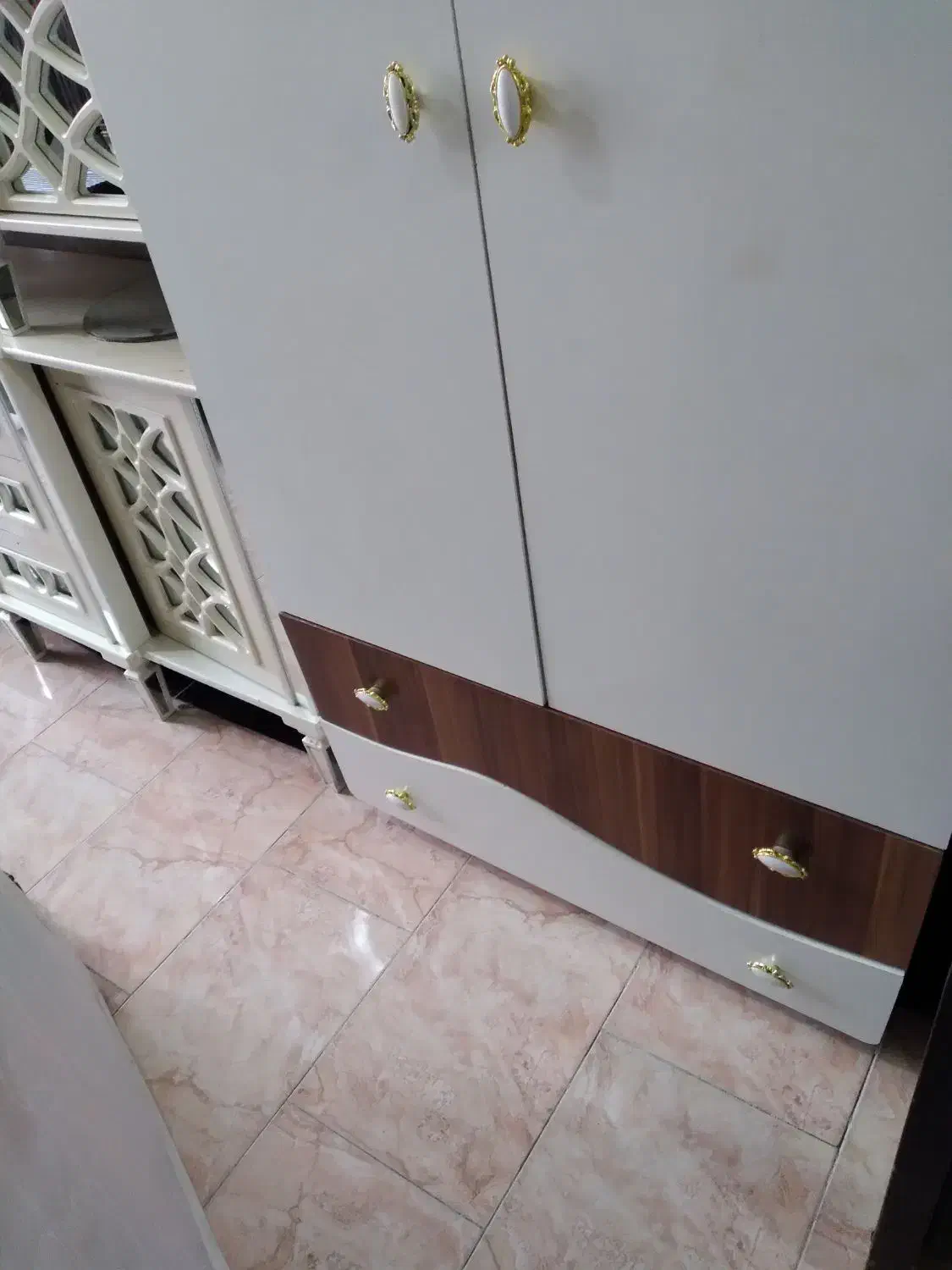 کمد لباس دست دوم سالم تمیز|جاکفشی، کمد، دراور|اردبیل, |دیوار