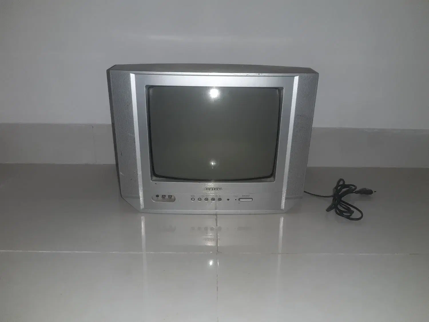 تلویزیون|تلویزیون و پروژکتور|ایذه, |دیوار