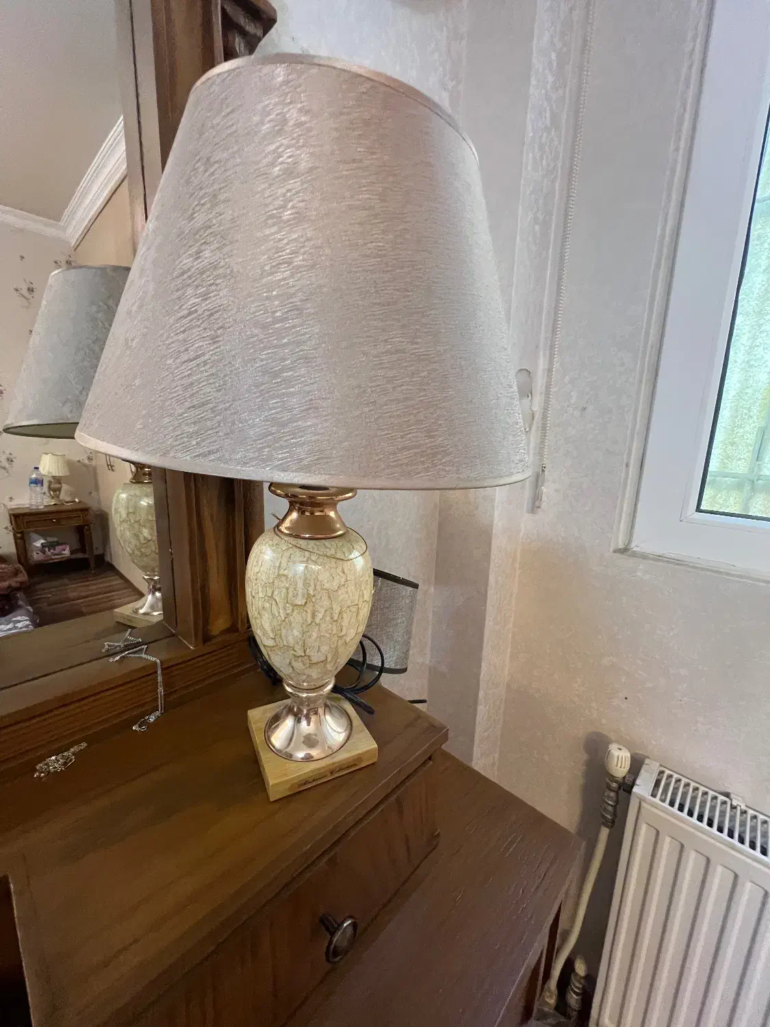 آباژور نو|چراغ خواب و آباژور|مشهد, هنرستان|دیوار