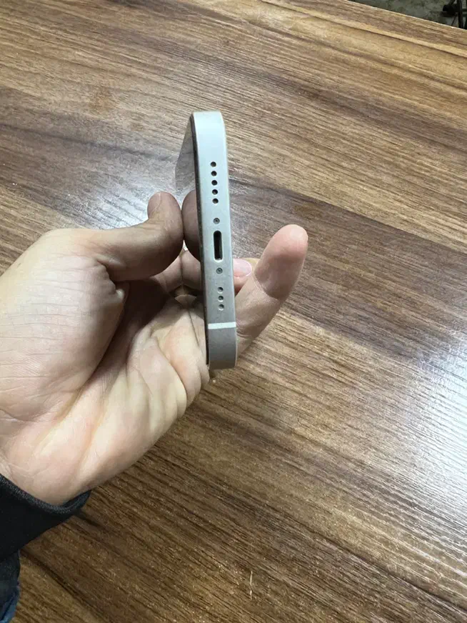 ایفن 13|موبایل|پارس‌آباد, |دیوار