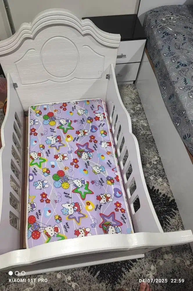 تخت کودک|تخت و صندلی بچه|بوکان, |دیوار