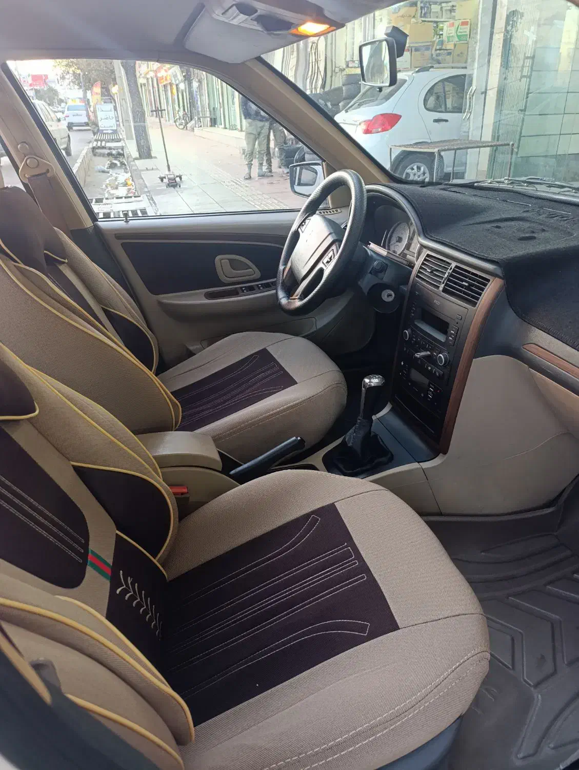 پژوپارس401|خودرو سواری و وانت|قزوین, |دیوار