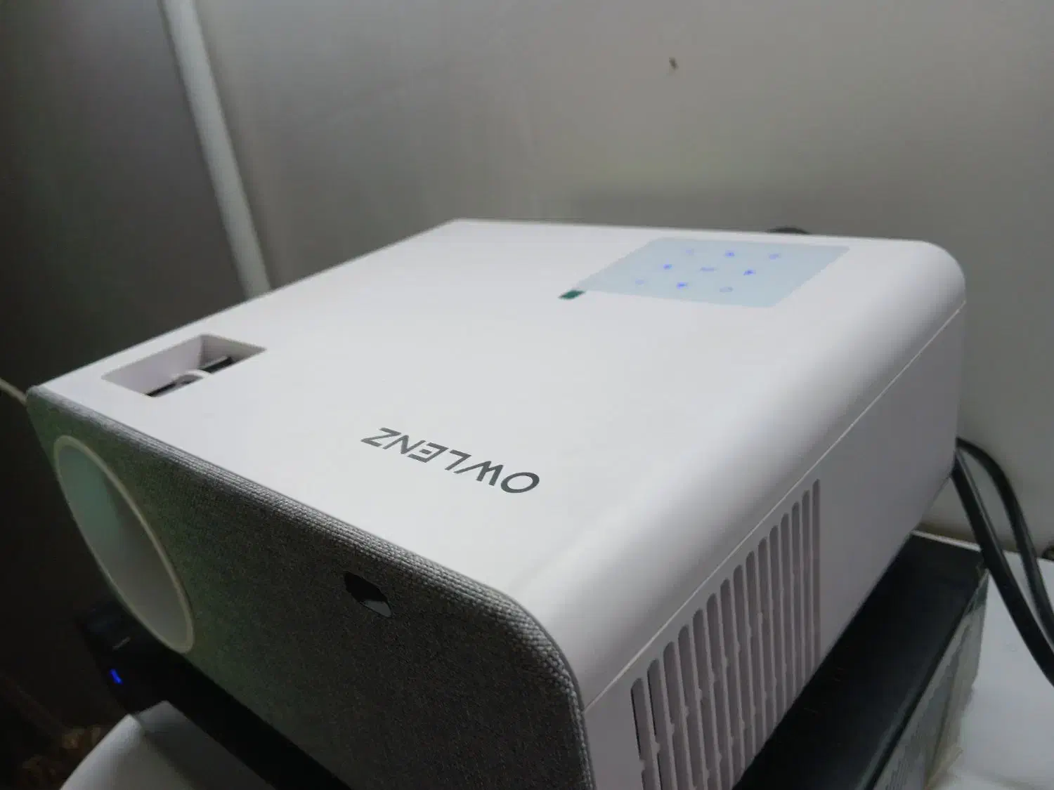 ودیو پرژکتور سالم در حد نو کم کار کرده|تلویزیون و پروژکتور|بروجرد, |دیوار