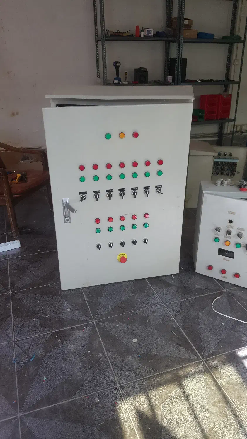 مونتاژ انواع تابلو برق-برق -الکترونیک-تعمیرات|خدمات پیشه و مهارت|فردیس, شهرک ۱۱۰|دیوار