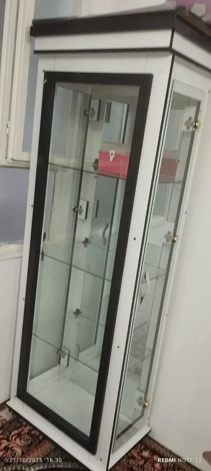 بوفه تمیز و نو|بوفه، ویترین، کنسول|زبرخان, |دیوار