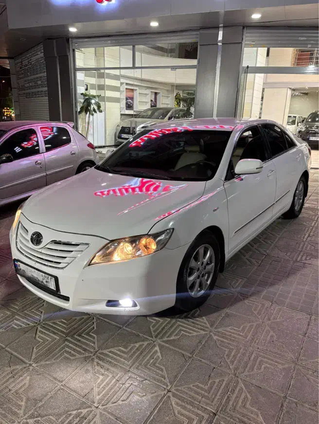 تویوتا کمری ۲۰۰۸ بی رنگ سفید|خودرو سواری و وانت|کرج, کوی مدرس|دیوار