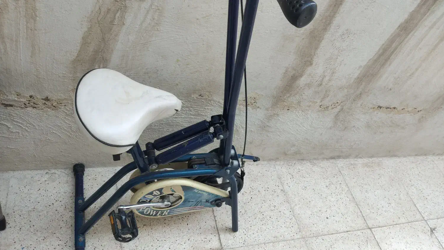 دوچرخه ثابت|تجهیزات ورزشی|اقبالیه, |دیوار