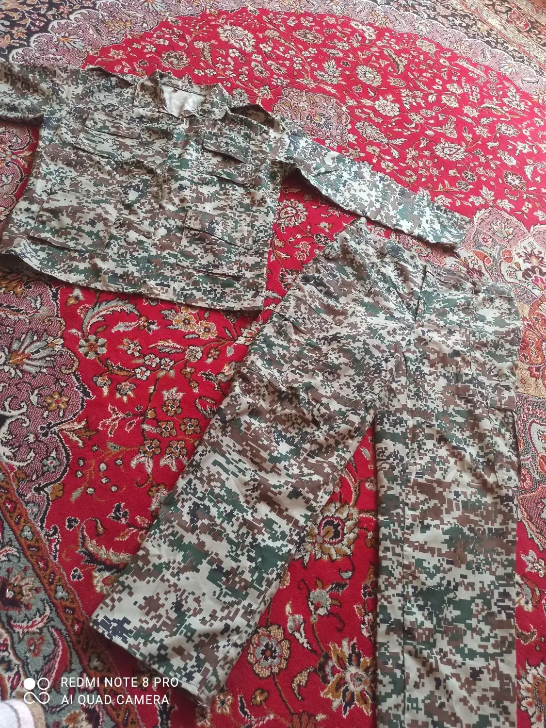 لباس بسیجی|لباس|رضویه, |دیوار