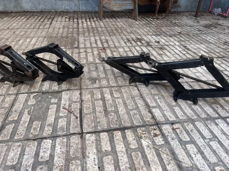 جک پژو پیکان پراید|قطعات یدکی و لوازم جانبی|تبریز, |دیوار